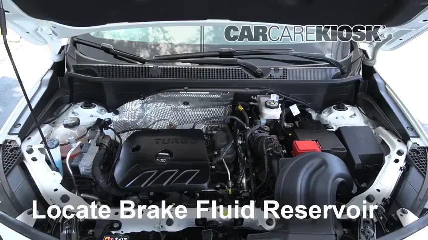 2021 Buick Encore GX Essence 1.3L 3 Cyl. Turbo Brake Fluid